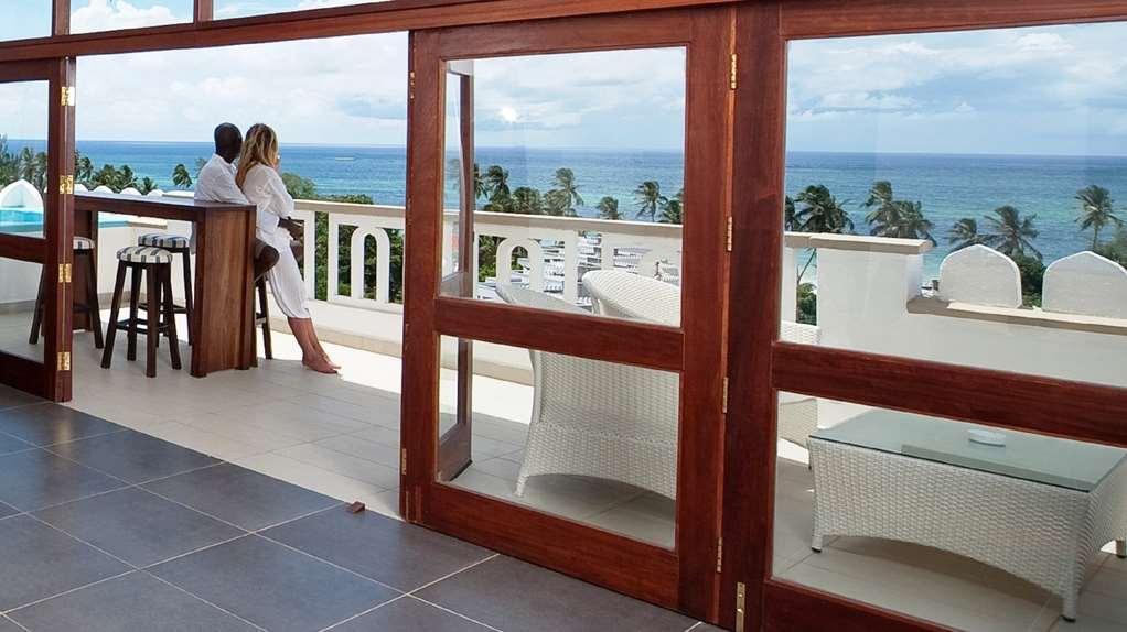 Lantana Galu Beach Diani Beach Room photo