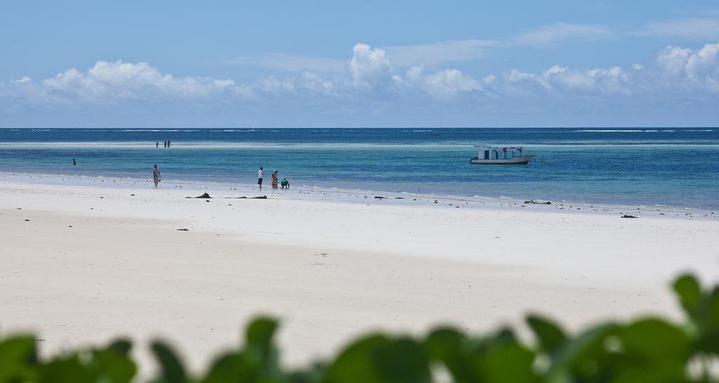 Lantana Galu Beach Diani Beach Exterior photo